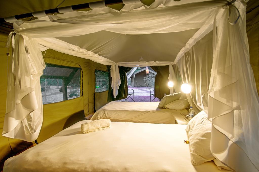 Hotel Urban Camp à Windhoek Extérieur photo
